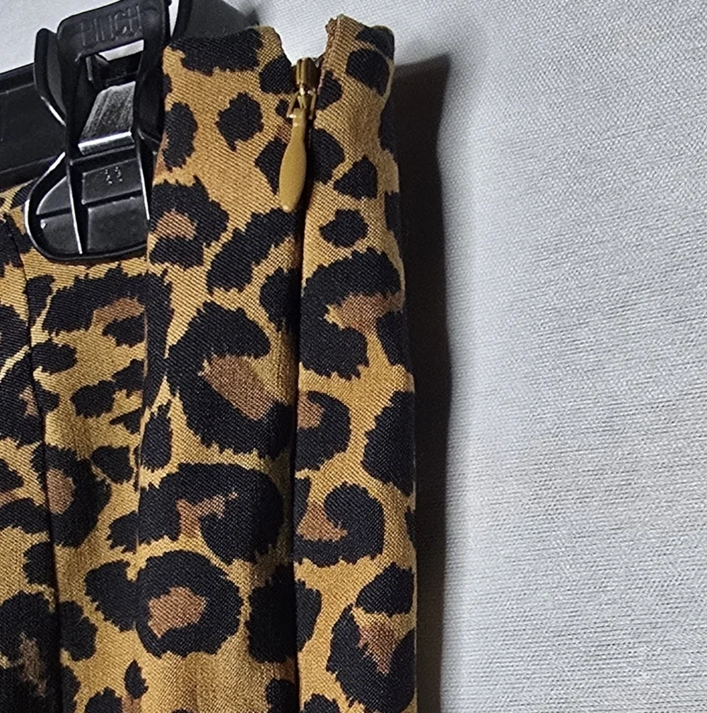 Time And Tru Women's Cheetah Elastic Waist Fitted Stretch Dress Pants Size 18 - Picture 4 of 7
